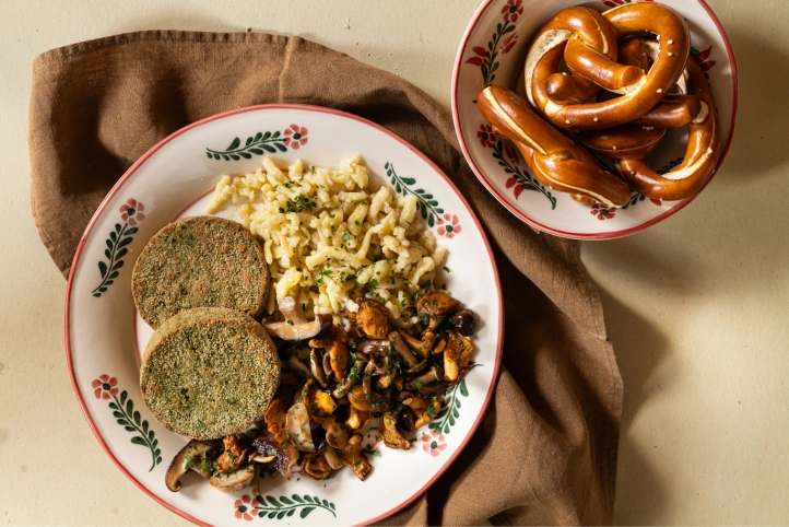 VERDE AMORE MIT BROKKOLI, Spätzle und sautierte Pilze