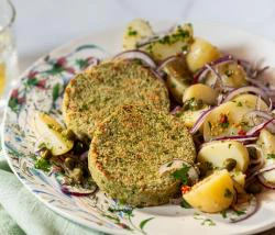 VERDE AMORE MIT BROKKOLI, Kartoffelsalat mit Kapern und Senfsamen