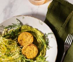 MINI VERDE AMORE MIT KÜRBIS, Wirsingsalat und Avocadocreme