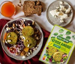 MINI VERDE AMORE MIT SPINAT auf Orangen- und Rote Bete-Carpaccio