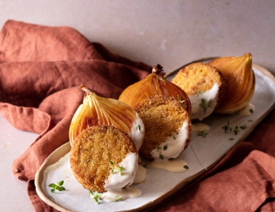 Mini burger zucca e carote con cipolle caramellate e besciamella