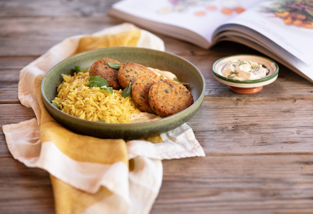 Grilled vegetable mini burger with saffron rice and soy labneh